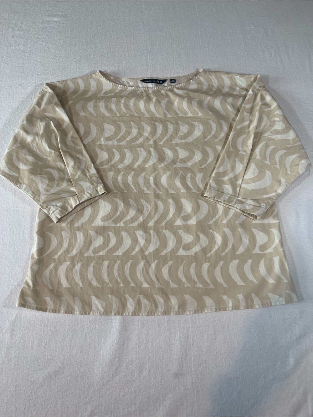 Marimekko Uniqlo Beige and White Patterned Boatneck Tunic Top Boho Relaxed Fit